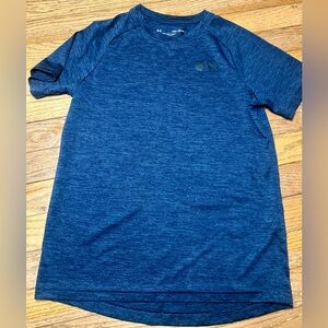 Under Armour Dark Heather Gray Short Sleeve Athletic Tee YM